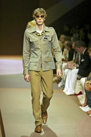 Look 17